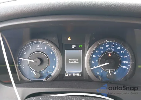 2018 Toyota Sienna Xle Premium 7 Passenger z USA, uszkodzony, nr VIN 5TDDZ3DC9JS188884